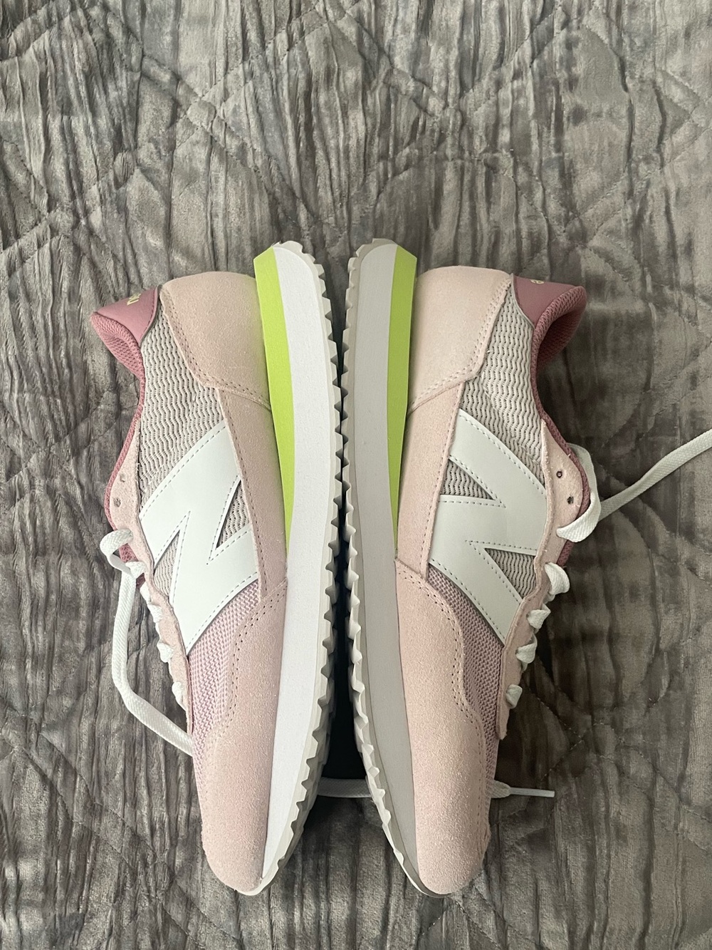 🌸 NWOB, New Balance 237 Sneakers Stone Pink - Picture 4 of 11